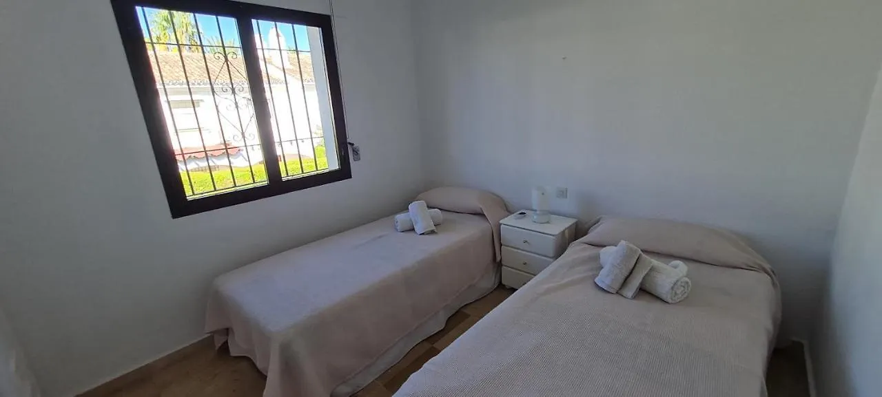 Maison Marbella Proche De La Mer 0*,