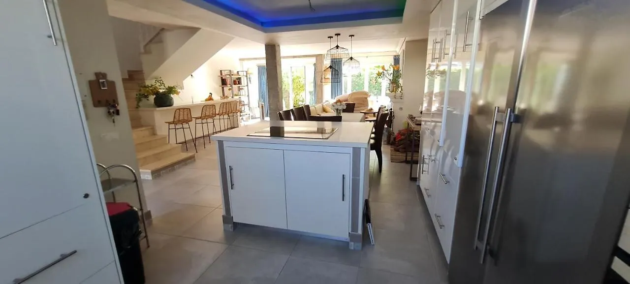 Сasa de vacaciones Maison Marbella Proche De La Mer España